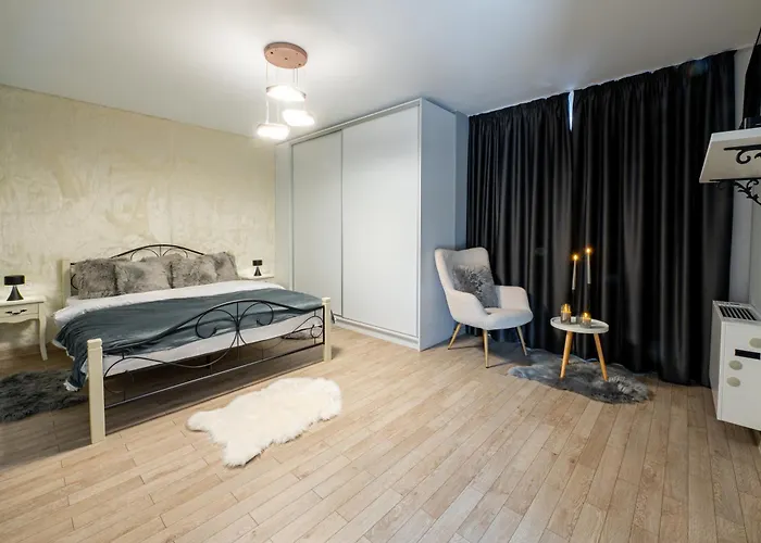 планинска алтеа Villa *